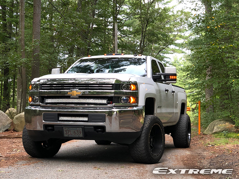 2015 Chevrolet Silverado 2500 HD - 20x12 Fuel Offroad Wheels 33x12.5R20 ...