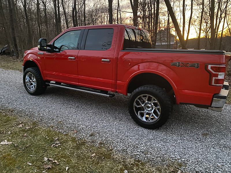 2020 Ford F150 Xlt 20x10 Amp Terrain Pro At 305 55r20 3in Rough Country Suspension Lift 
