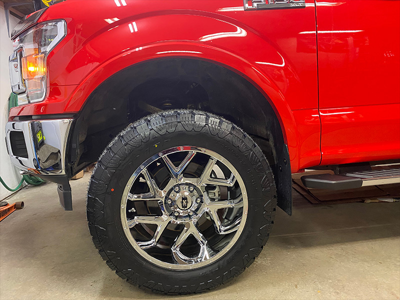 2020 Ford F150 Xlt Vision Sliver 20x10 Amp Terrain Pro 305 55r20 3in Rough Country Suspension Lift 
