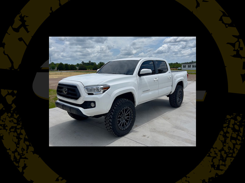 2023 Toyota Tacoma Sr5 Fuel Rebel 20x9 Yokohama Geolandar Mt 275 65r20 3 5in Rough Country Leveling Kit 