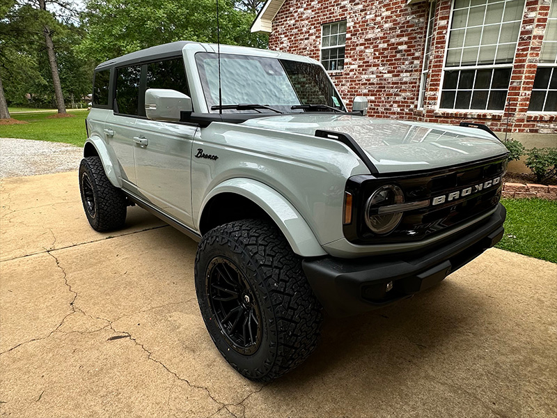 2024 Ford Bronco Outer Banks Fuel Rebel 20x10 Venom Power Terra Hunter 35x12 50r20 Pro Comp Suspension Lift 